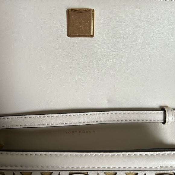 Tory Burch T Monogram Laser Cut Wallet Crossbody Bag New Ivory Beeswax Gold - Picture 8 of 14